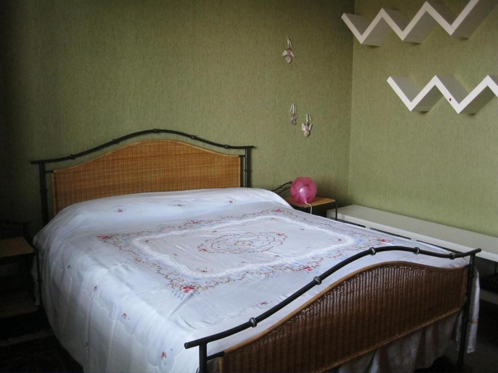 לינה וארוחת בוקר Malnate La Casa Dei Pini מראה חיצוני תמונה